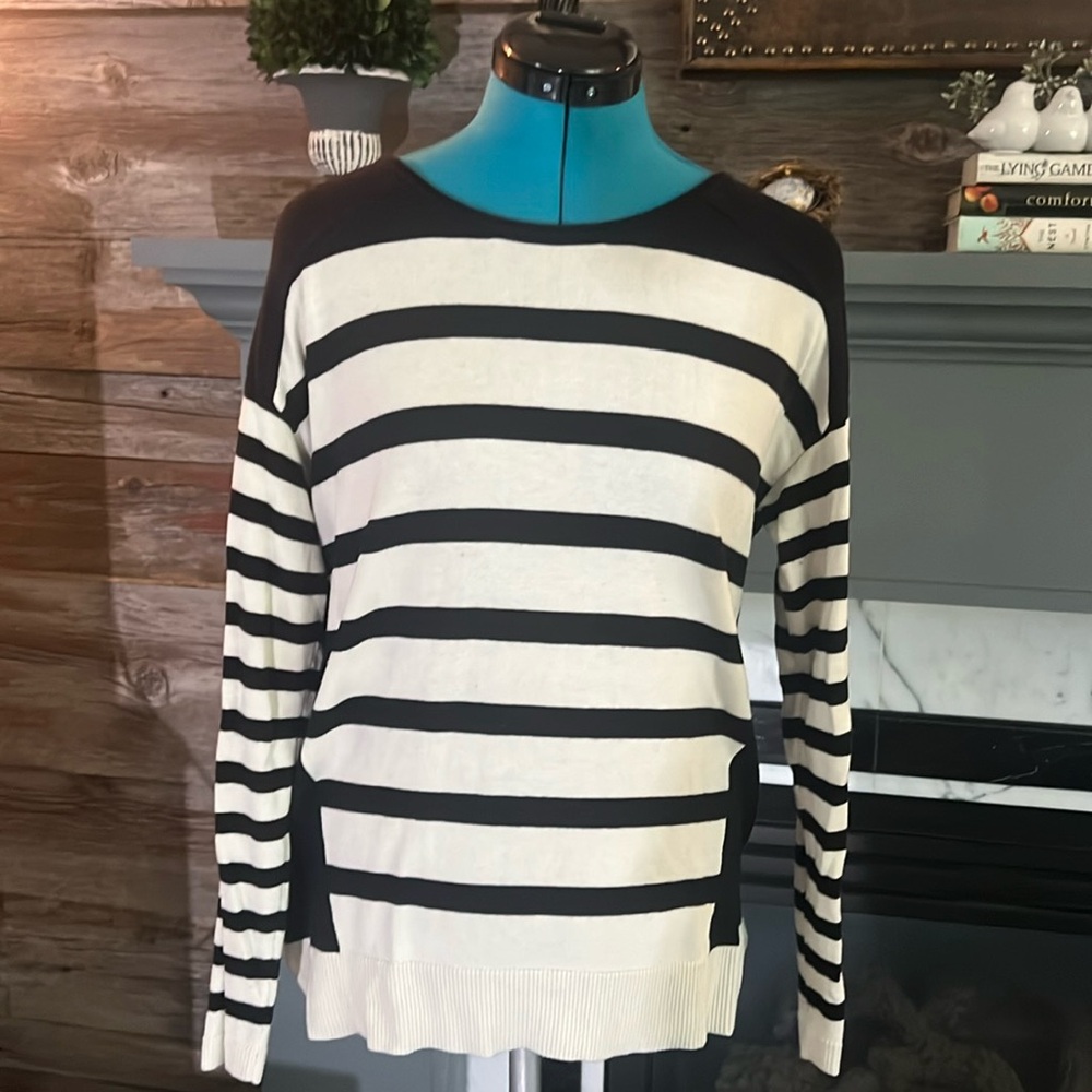 Striped sweater with color blocking